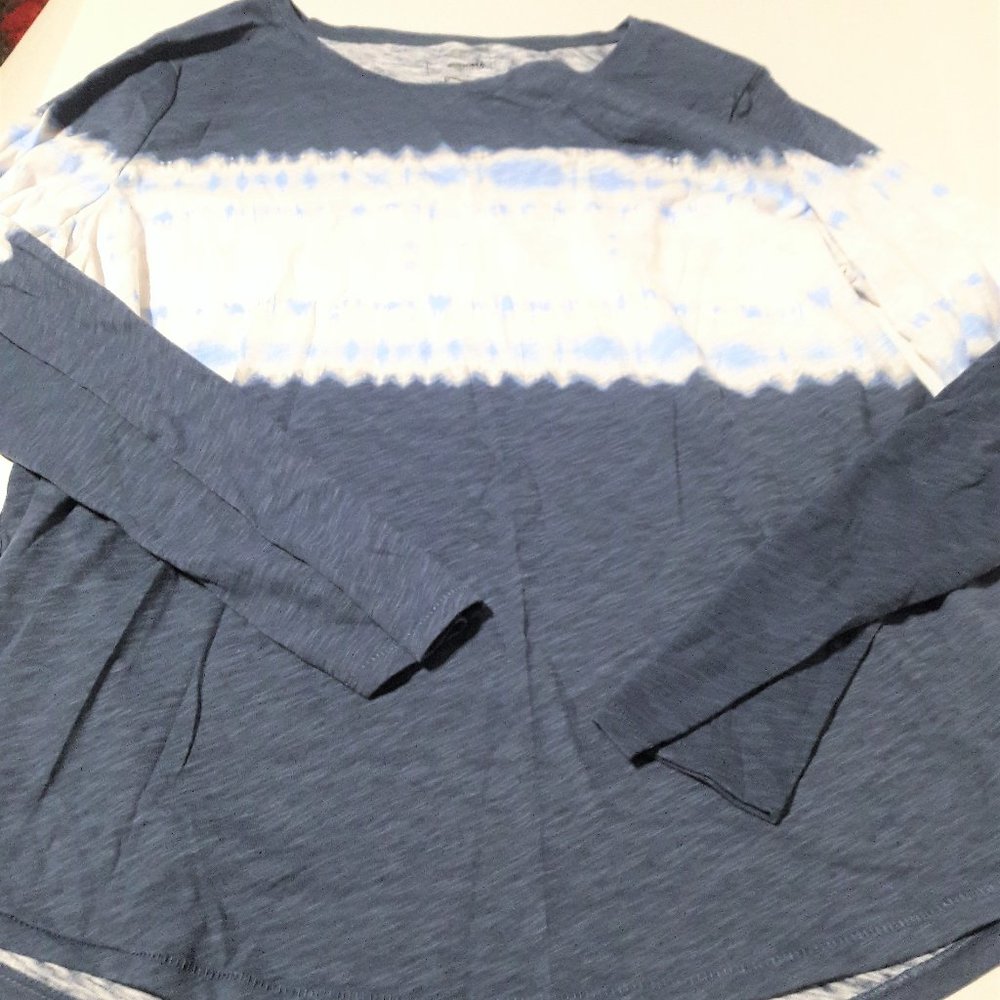 NWOT Blue Tye-Dye Long Sleeve Top